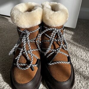 EMU Australia Boots 
Blurred size7